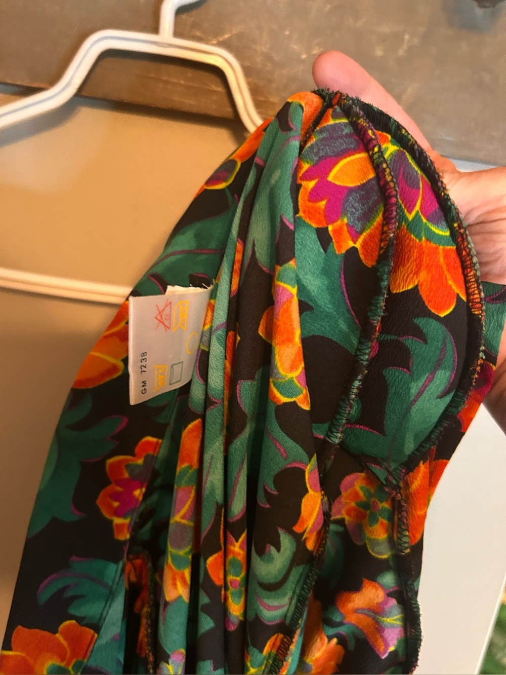 Vintage floral blouse - Picture 14 of 15